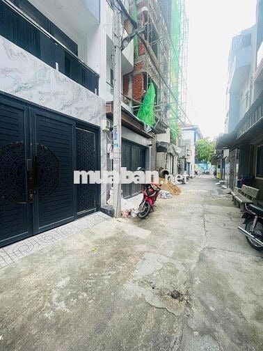 Hàng VIP cho khách xây chdv. siêu phẩm thang máy.