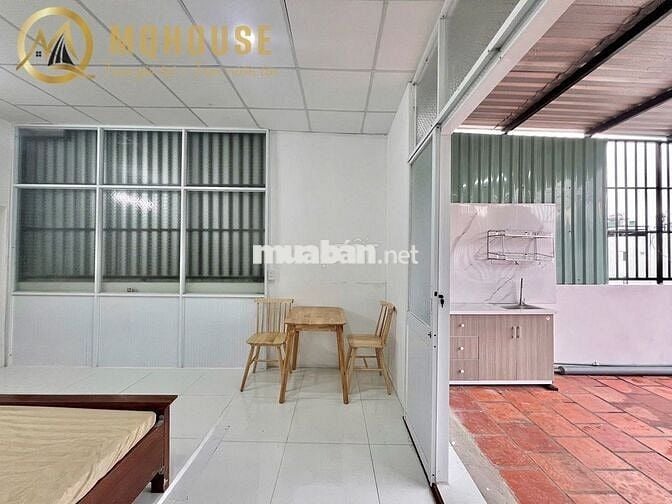 CHDV -1PN-1WC - ban công, 40m2, nội thất - 5 triệu,160/92 Phan Huy Ích