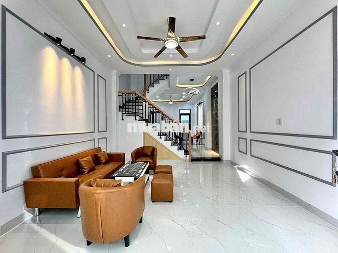 BÁN NHÀ HẺM XE HƠI - KẾ ĐẠI HỌC CÔNG NGHIỆP