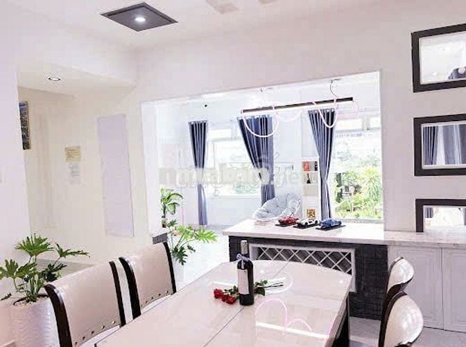 Cho thuê Villa Sân Vườn Nguyên Căn Mặt tiền Nam Hồ Phường 11 Đà Lạt