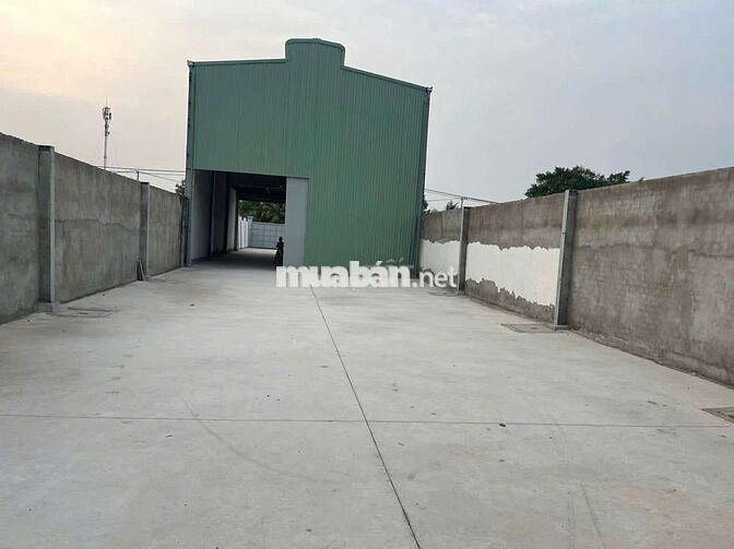 Cho thuê kho (700m) MT kinh A , có trạm điện 400kw