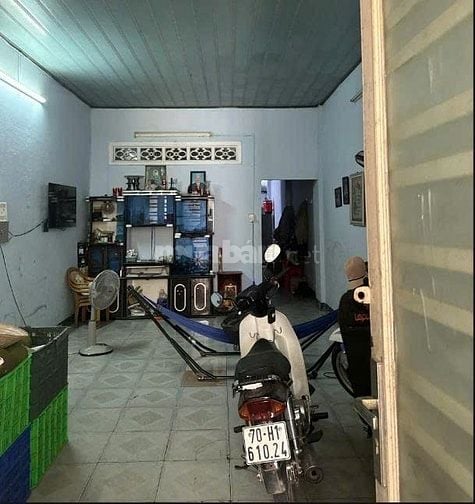 Bán Nhà Mặt Tiền Hẻm - Thông Đ. Trường Chinh, chợ Lạc Quang - 4 X 22 
