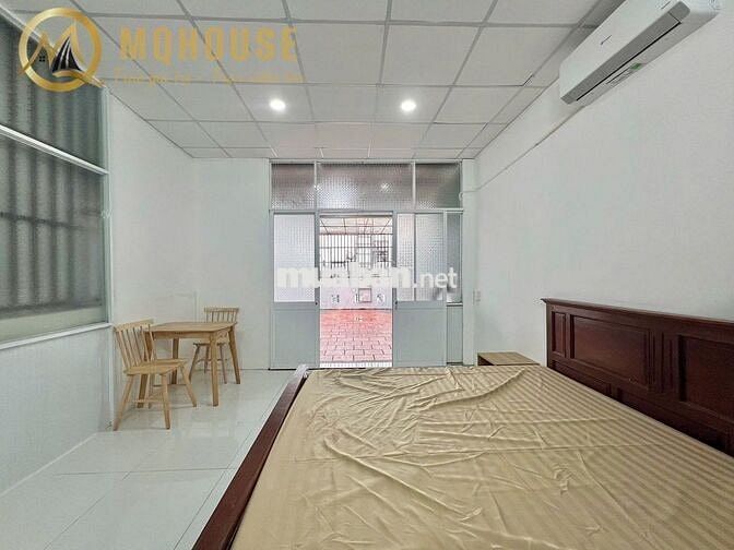 CHDV -1PN-1WC - ban công, 40m2, nội thất - 5 triệu,160/92 Phan Huy Ích