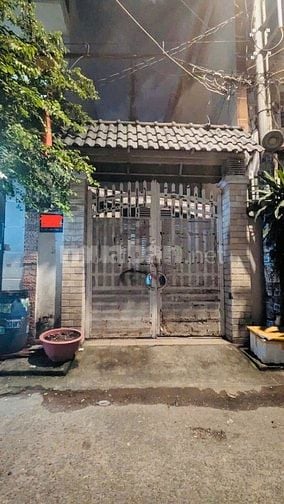 Bán Nhà Mặt Tiền Hẻm - Thông Đ. Trường Chinh, chợ Lạc Quang - 4 X 22 
