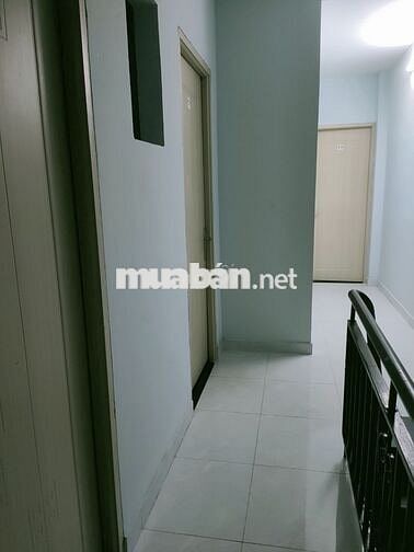 phòng trọ 20m2, wc riêng, wifi, máy giặt, để xe, chìa khóa riêng