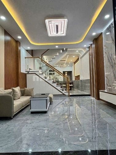 Nhà đẹp full nội thất trung chánh