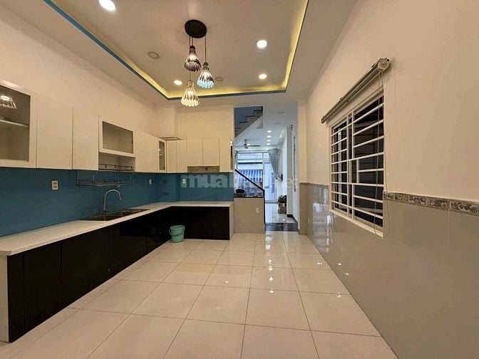 nhà phố - giá tốt - vị trí kinh doanh sầm uất