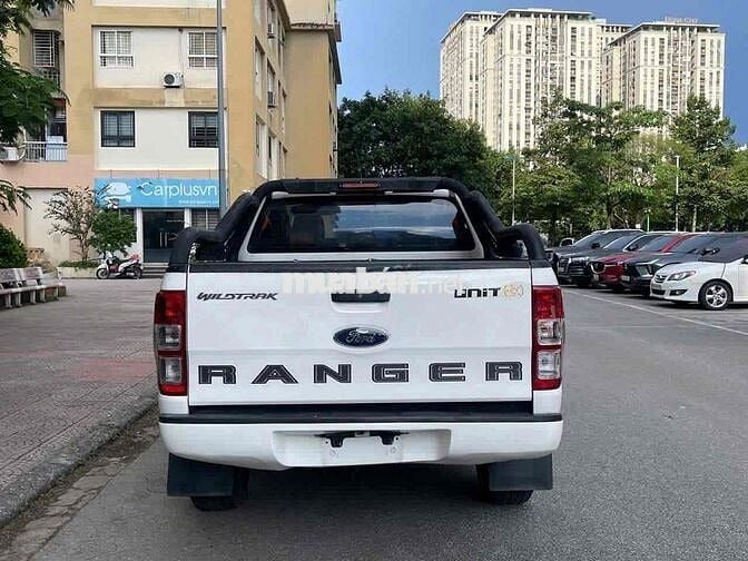 Ford Ranger XLS 2.2L 4x2 AT sx 2020 nhập khẩu