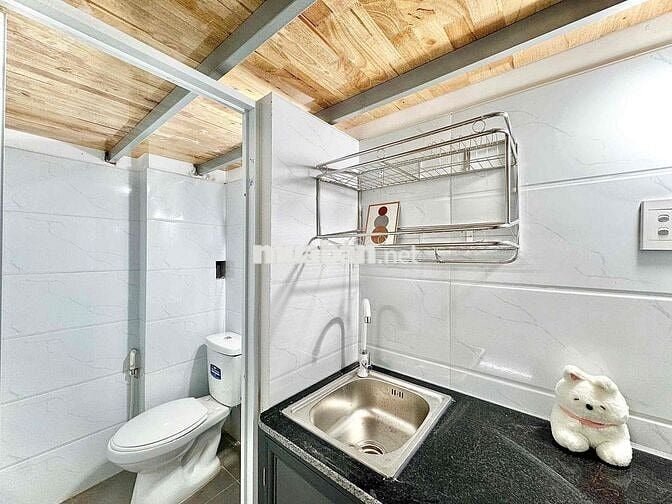 Phòng mới xây gác cao,thang máy_Lê Trọng Tấn,Etown,KCN Tân Bình,HUIT