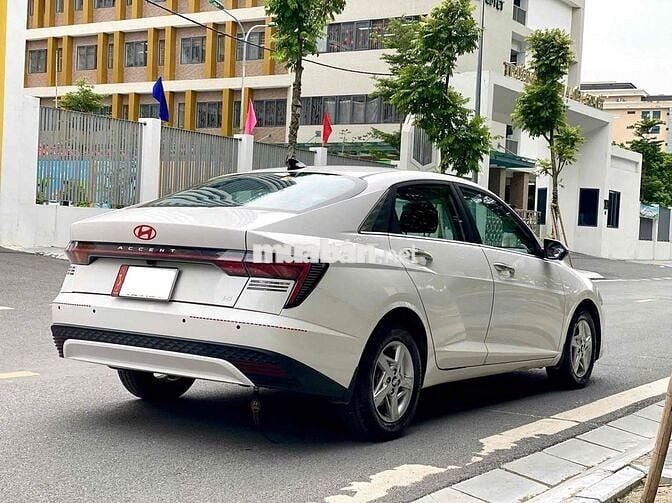 Accent 1.4AT đặc biệt model 2025  màu trắng