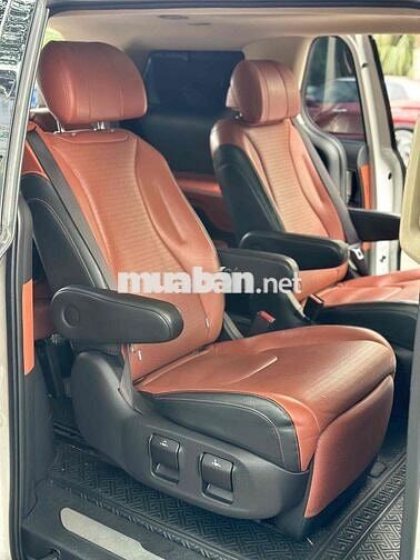 Kia Carnival 2022 2.2D Signature 7 ghế