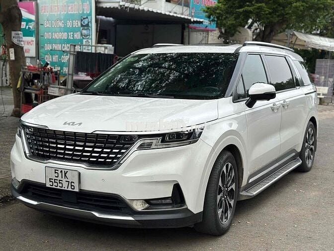 Kia Carnival 2022 2.2D Signature 7 ghế