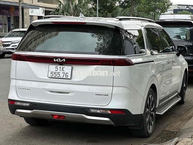 Kia Carnival 2022 2.2D Signature 7 ghế