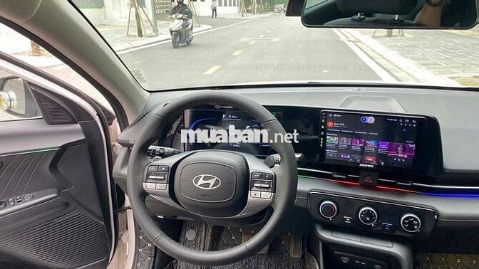 Accent 1.4AT đặc biệt model 2025  màu trắng