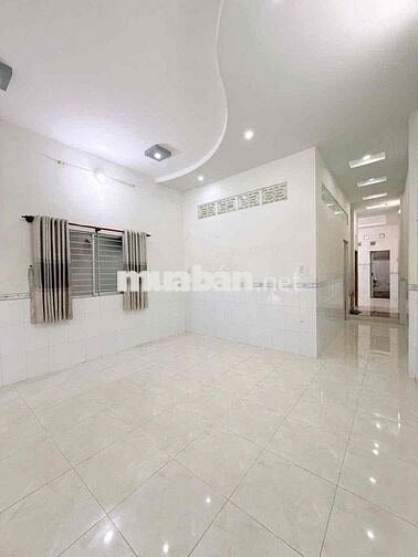 nhà trệt lầu 3 phòng ngủ diện tích 5m x 15m giá 2 tỷ 490 triệu
