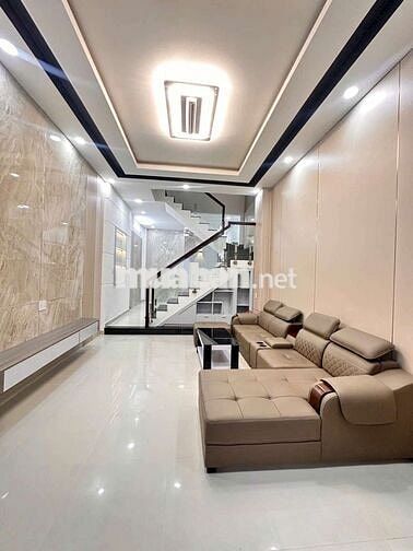 Nhà đẹp 2 lầu hẻm xe hơi Ngay chợ cầu đồng