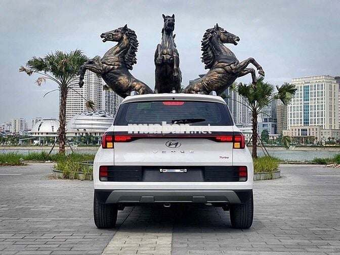 Hyundai Venue 2025 bản đặc biệt  - 8000 km