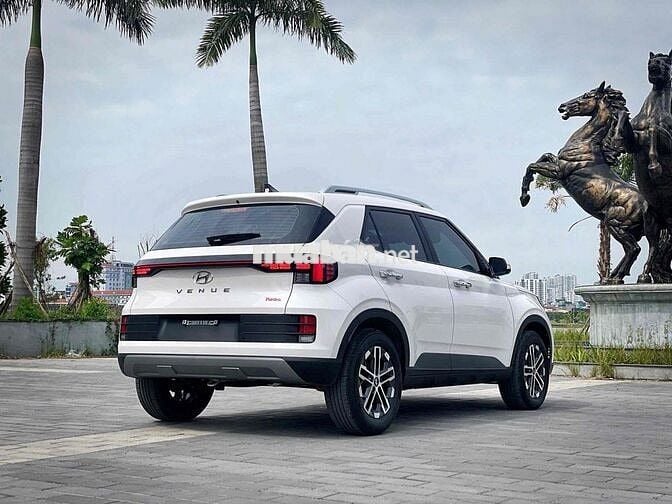 Hyundai Venue 2025 bản đặc biệt  - 8000 km