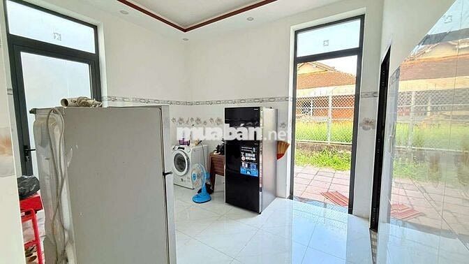 BÁN NHÀ VƯỜN MINI TRUNG TÂM THỊ TRẤN ĐẤT ĐỎ (TP.HCM)

📍