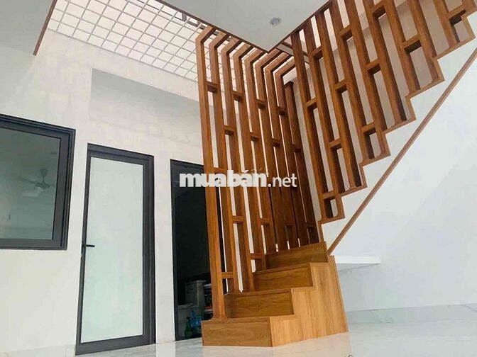 HÀ ĐÔNG - PHÂN LÔ - Ô TÔ TRÁNH - VỈA HÈ ĐÁ BÓNG - CẠNH VƯỜN HOA - MÓNG