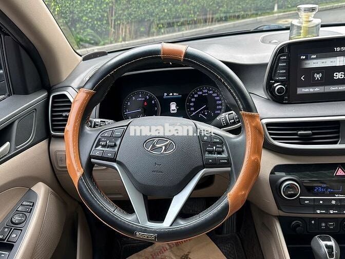 Hyundai Tucson 2.0 Đặc biệt 2020 - 72000 km