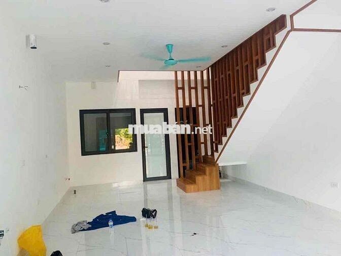 HÀ ĐÔNG - PHÂN LÔ - Ô TÔ TRÁNH - VỈA HÈ ĐÁ BÓNG - CẠNH VƯỜN HOA - MÓNG