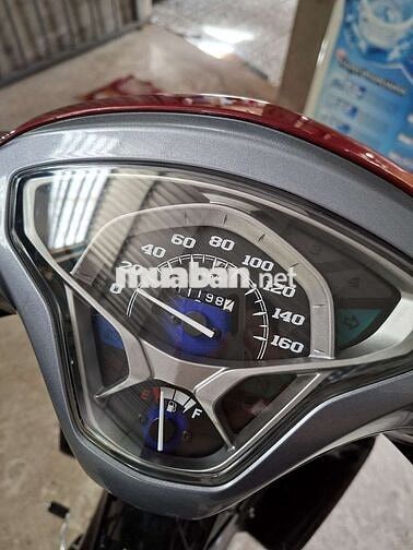 Giao lưu hoặc bán Jupiter finn 2024 bs 66 như mới