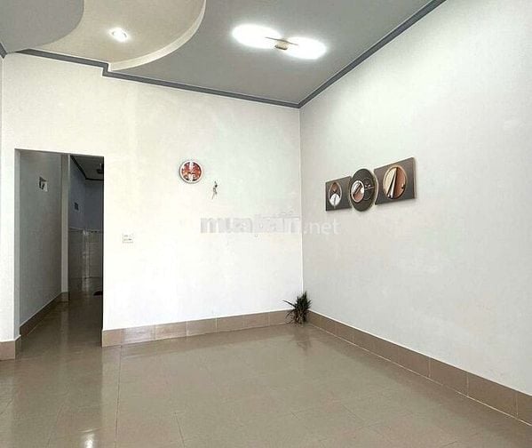 CHO THUÊ NHÀ TRỆT 80M2 SẴN NỘI THẤT KDC HÀNG BÀNG SÂN ĐẬU OTO GIÁ 6TR