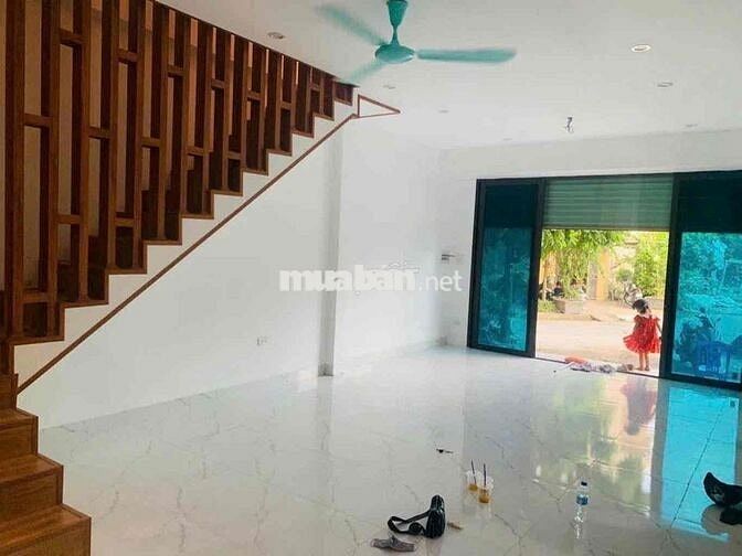 HÀ ĐÔNG - PHÂN LÔ - Ô TÔ TRÁNH - VỈA HÈ ĐÁ BÓNG - CẠNH VƯỜN HOA - MÓNG