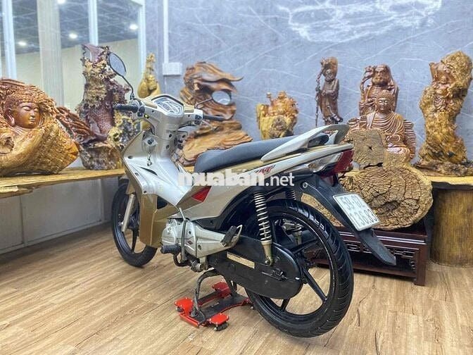 👉Wave RSX AT mẫu tay ga full chức năng