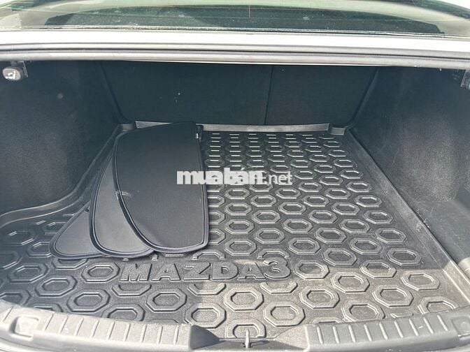 Mazda 3 1.5 Luxury 2023 -30000 km -579tr