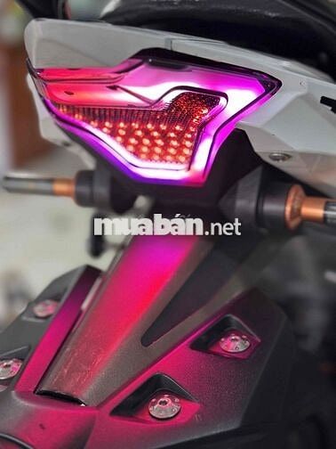 Ex 150 đầu led bstp chính chủ xe đẹp zin êm.