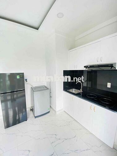 NHƯỢNG HỢP ĐỒNG CĂN 1PN tách bếp ngay phan văn hớn