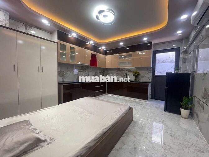 TRỐNG LẠI STUDIO FULL NỘI THẤT_TÒA CÓ THANG MÁY HẦM XE_DỌN VÀO Ở NGAY