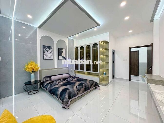 Nhà  Hoàng Trọng Mậu, Quận 7, 63m2, 2 tầng, Sổ Hồng Riêng, giá 6.3 tỷ