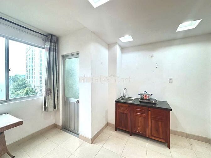 Phòng Đón Nắng Full Nội Thất Gần Lottemart Quận 7