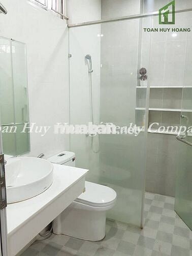 Nhà 4 phòng ngủ hiện đại, có sân ô tô, khu phố Tây An Thượng