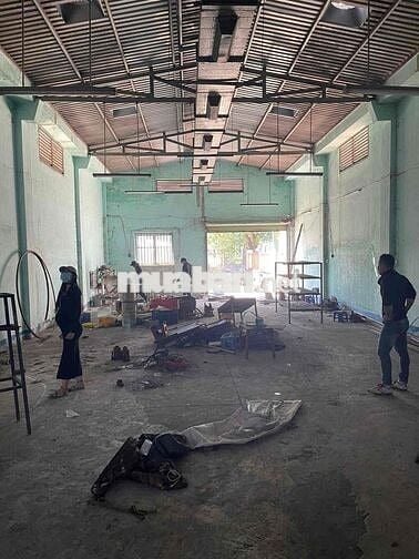 CHO THUÊ KHO XƯỞNG 400m2 - DTX 250m2 - 14triệu - ĐƯỜNG XE CONT -