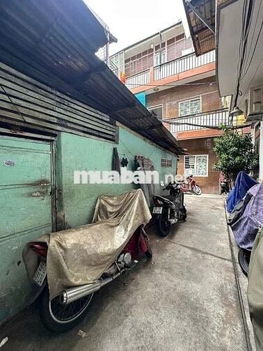 BÁN CĂN GÓC SAU MẶT TIỀN ĐỀ THÁM- VIP TT Q.1 –21m2- HẺM 4M- NỞ HẬU