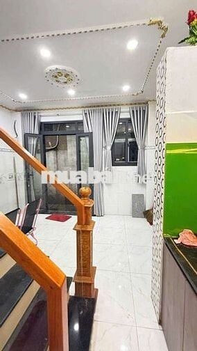 Ket tiền bán gấp căn nhà siêu hiếm bình tân
