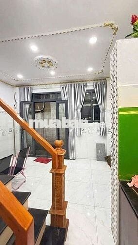 Ket tiền bán gấp căn nhà siêu hiếm bình tân
