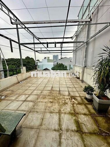 Nhà mặt tiền nội bộ đường số 10