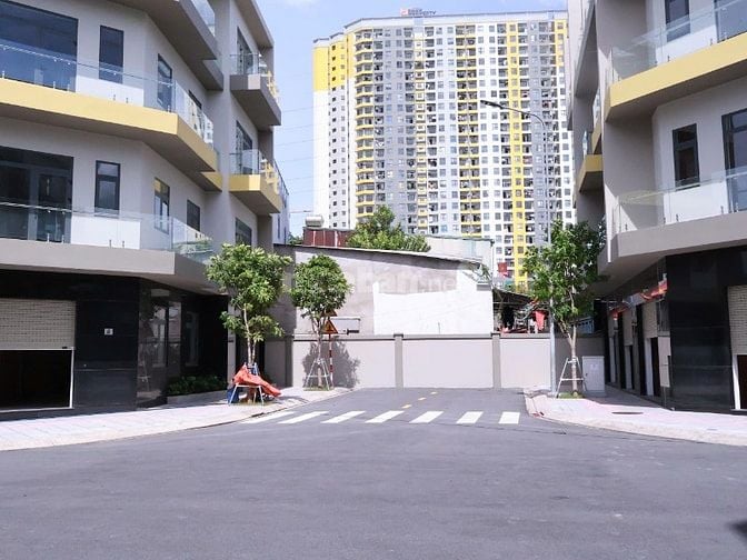  Bcons Uni Valley – Nhà phố “vàng” giữa lòng Dĩ An, cửa ngõ TP.HCM
