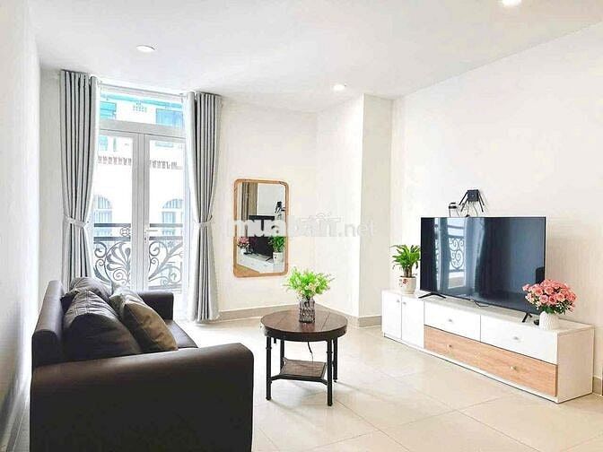 2 Phòng Ngủ .... Phòng Khách Riêng .... Vị Trí Ngay Trung Tâm 🔥🔥