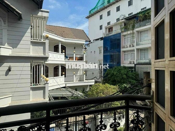 Bán nhà Mặt tiền Lê Hồng Phong P12Q10- DT vuông 52,5 m2 - Ngang 5,25m