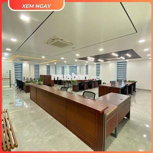 Cho thuê văn phòng 120m² – setup sẵn, tiện nghi, Liền kề Vạn Phúc