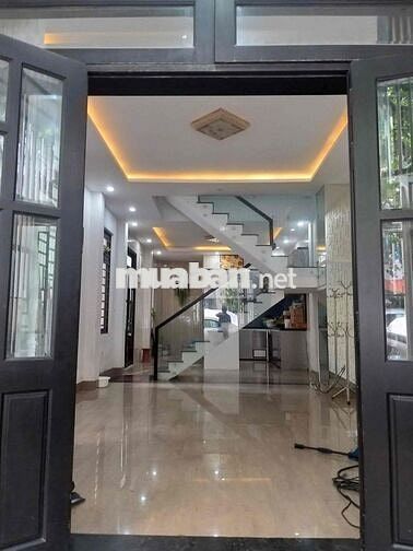 BÁN NHÀ MẶT TIỀN KẸP KIỆT OTO ĐƯỜNG ĐẦM RONG 2
