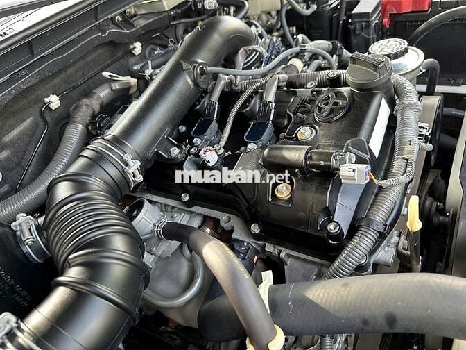 Toyota Fortuner 2.7V sx 2020 xe nhập khẩu