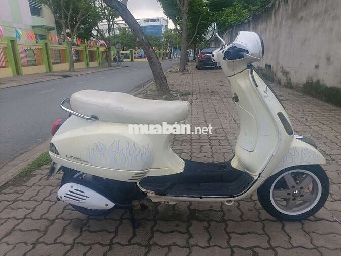 Vespa Lx125Fi 3vie date 2016 xả bỏ
