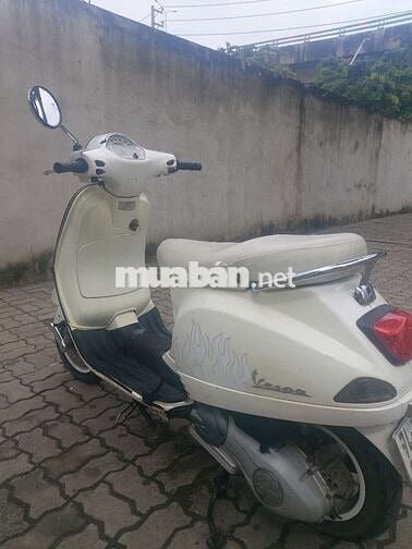 Vespa Lx125Fi 3vie date 2016 xả bỏ